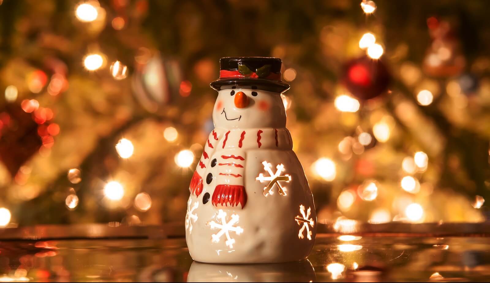 Unplug the Christmas Machine: 5 tips for reducing stress this holiday season
